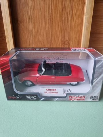 Miniatuur Auto Citroën DS 19 Cabriolet 1:38 beschikbaar voor biedingen
