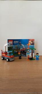 Lego city 60212 brandweer auto met bbq, Kinderen en Baby's, Speelgoed | Duplo en Lego, Ophalen of Verzenden, Zo goed als nieuw