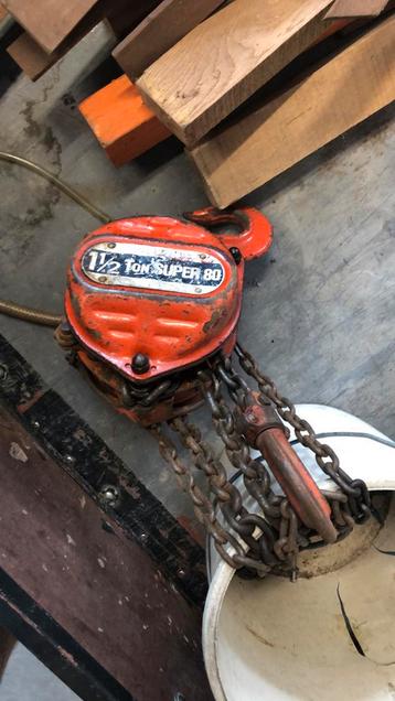 Kettingtakel 1.5 ton beschikbaar voor biedingen