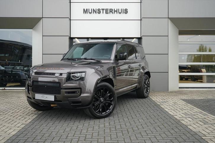 Land Rover Defender 110 4.4 P635 Octa | Elektrische trekhaak, Auto's, Land Rover, Bedrijf, Te koop, 360° camera, 4x4, ABS, Adaptive Cruise Control