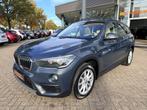 BMW X1 XDrive20i High Executive Automaat, trekhaak, Leer, Pa, Auto's, 1998 cc, Gebruikt, Euro 6, 2000 kg