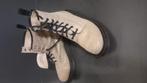 Dr Martens 39, Kleding | Dames, Schoenen, Ophalen of Verzenden, Zo goed als nieuw, Beige