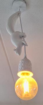 Leuke hanglamp eekhoorn wit, Huis en Inrichting, Kunststof, Ophalen of Verzenden, Zo goed als nieuw, 50 tot 75 cm