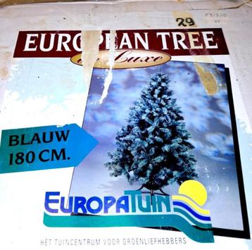  KERSTBOOM NIEUW,NOG VERPAKT IN DOOS beschikbaar voor biedingen