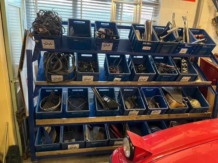 Rek voor dozen bakken onderdelen metaal, Huis en Inrichting, Kasten | Stellingkasten, Ophalen