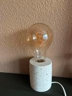 Stenen tafellamp, Ophalen of Verzenden, Zo goed als nieuw, Overige materialen, Minder dan 50 cm