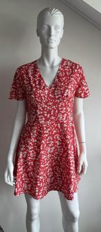 SHEIN rode zomer jurk met witte bloemen mt 38 / 40 , Maat 38/40 (M), Verzenden, Gedragen, Boven de knie