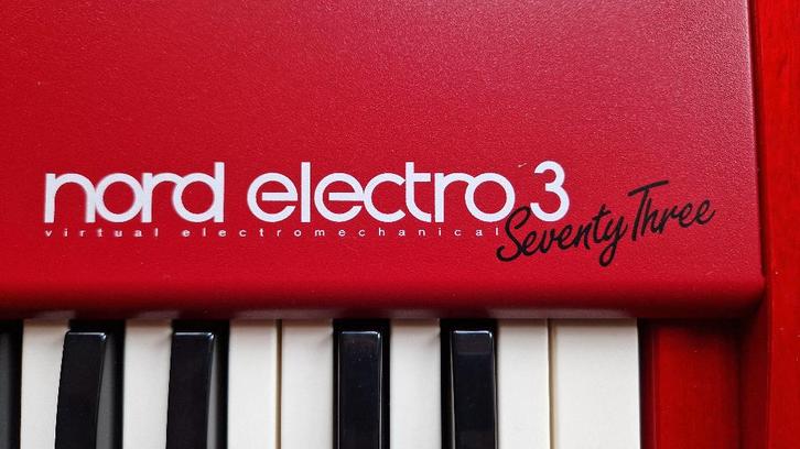 Nord Electro 3   73   als nieuw !, Muziek en Instrumenten, Keyboards, Zo goed als nieuw, Overige aantallen, Overige merken, Ophalen