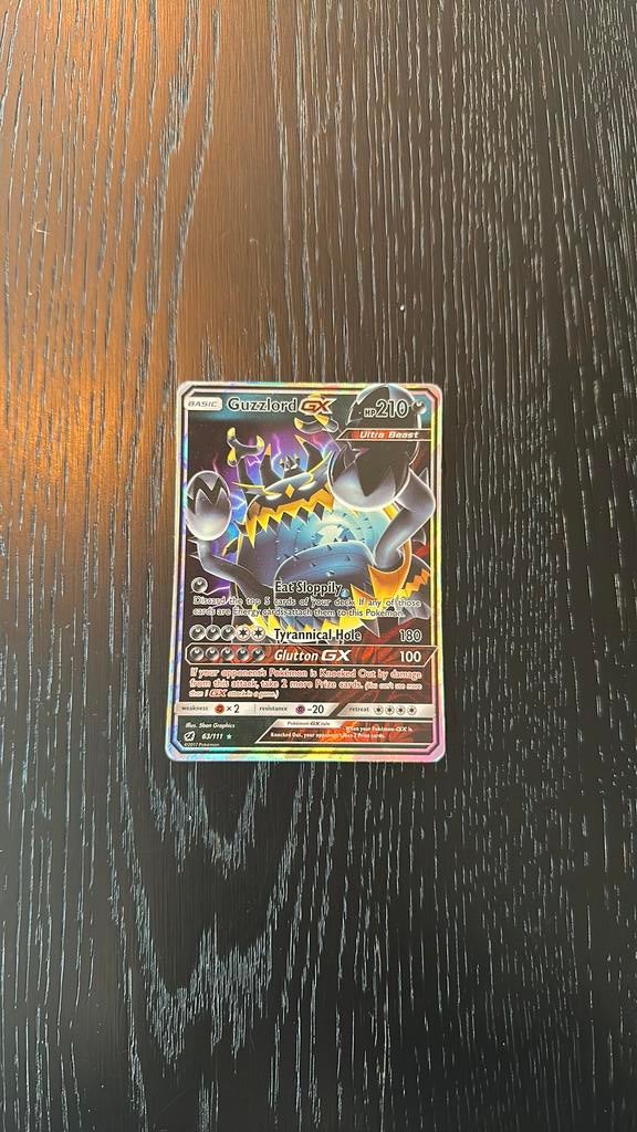 Pokemon Guzzlord Gx, Ophalen of Verzenden, Zo goed als nieuw