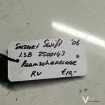 Suzuki Swift 1.3 Benzine 2006 2500143  Raamschakelaar Rechts