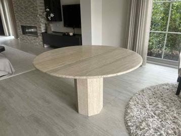 Travertin eettafel - rond - 120 diameter beschikbaar voor biedingen