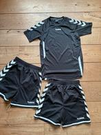 Hummel sportkleding 2 broeken 1 shirt maat s, Kinderen en Baby's, Kinderkleding | Maat 176, Verzenden, Zo goed als nieuw, Jongen of Meisje