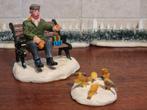 LEMAX Feeding Pigeons #42905 – set van 2, Ophalen of Verzenden, Zo goed als nieuw