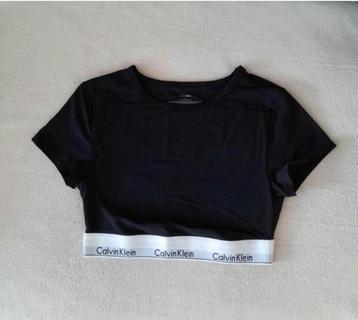 Calvin Klein zwarte top, maat M. beschikbaar voor biedingen