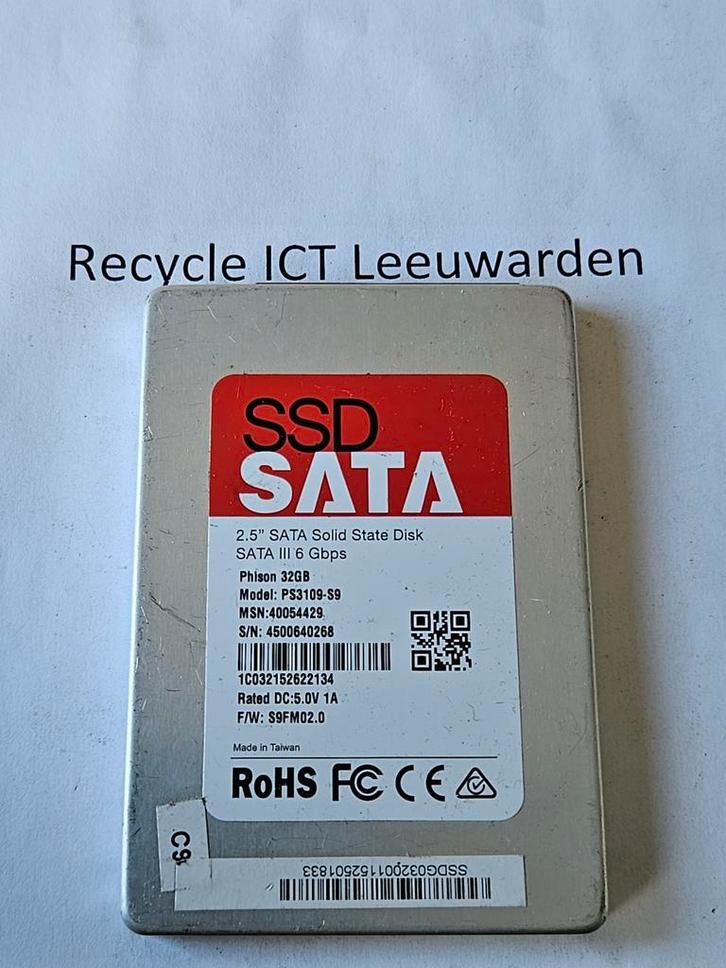 Ssd sata 32gb laptop ssd hdd hardeschijf, Computers en Software, Harde schijven, Gebruikt, Laptop, Ophalen of Verzenden