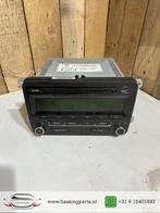 Audi A4 auto radio 8K1 035 678 A, Auto diversen, Autonavigatie, Ophalen of Verzenden, Gebruikt