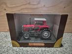 Universal Hobbies MF 590, Ophalen of Verzenden, Nieuw, Tractor of Landbouw, Universal Hobbies