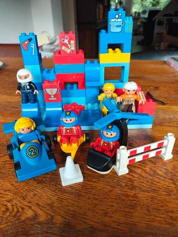 Leuke Duplo set thema garage  beschikbaar voor biedingen