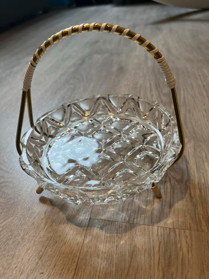 Vintage Bonbonschaaltje met Handvat, Huis en Inrichting, Woonaccessoires | Schalen en Manden, Gebruikt, Schaal, Rond, Glas, Ophalen of Verzenden