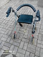 Opvouwbare rollator. Met hand en parkeerrem., Ophalen, Gebruikt, Duwrolstoel