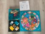 Trivial Pursuit Family Editie, Hobby en Vrije tijd, Gezelschapsspellen | Bordspellen, Een of twee spelers, Ophalen, Zo goed als nieuw