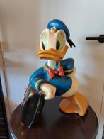 Disney Donald Duck met koffer kunsthars beeld +/- 50cm hoog, Donald Duck, Gebruikt, Beeldje of Figuurtje, Ophalen