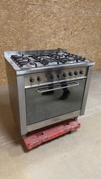 Indesit gas fornuis met elektrische oven en afzuigkap, Ophalen, 60 cm of meer, Zo goed als nieuw, Gas