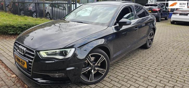Audi A3 Limousine 1.8 TFSI Attraction, Auto's, Audi, Bedrijf, Te koop, A3, ABS, Achteruitrijcamera, Airbags, Airconditioning, Alarm
