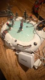 Lemax ijsbaan, alleen het lampje doet het niet meer., Diversen, Kerst, Ophalen of Verzenden, Zo goed als nieuw