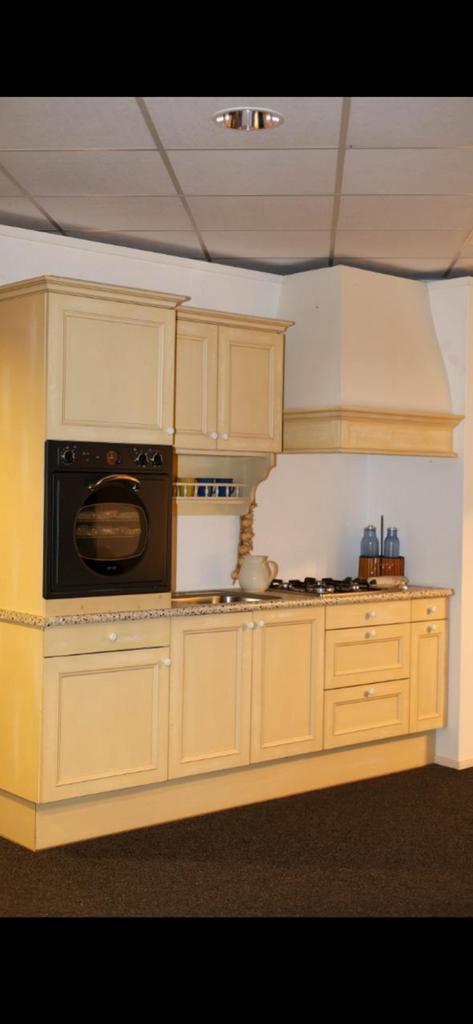Rechte keukens (SHOWROOM ACTIE!!!), Huis en Inrichting, Keuken | Complete keukens, Nieuw, Overige typen, Overige kleuren, Hout