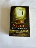 De verborgen kleitabletten door Julia Navarro, Ophalen of Verzenden, Zo goed als nieuw, Spiritualiteit algemeen, Achtergrond en Informatie
