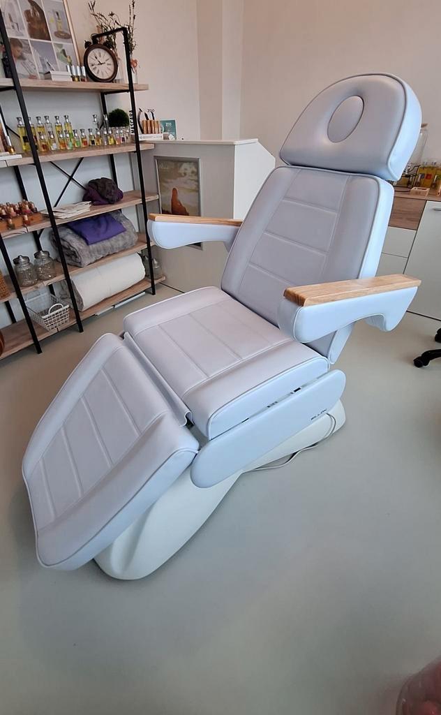 Luxe Behandelstoel Sillon Luxe 273B - 3 Motoren, Witgoed en Apparatuur, Persoonlijke-verzorgingsapparatuur, Zo goed als nieuw