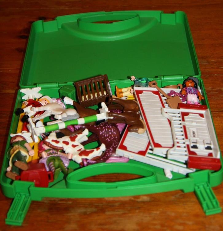 playmobil Meeneemkoffer Ponyfarm (5893), Kinderen en Baby's, Speelgoed | Playmobil, Gebruikt, Complete set, Ophalen of Verzenden