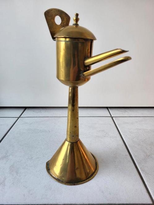 Te koop: olielamp 'Snotneus', geelkoper, hoogte 32 cm, Antiek en Kunst, Antiek | Koper en Brons, Ophalen