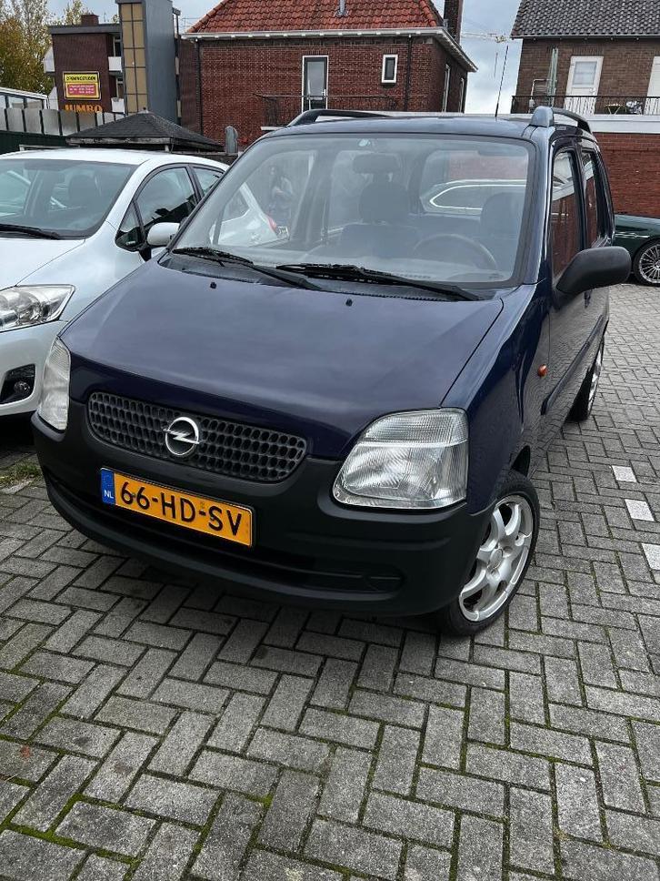 Opel Agila 1.0 I 12V 2001 Blauw, Auto's, Opel, Particulier, Agila, Dakrails, Lichtmetalen velgen, Radio, Trekhaak, Benzine, C