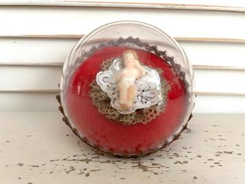 Vintage kerstbal diorama kribbe kindje Jezus beschikbaar voor biedingen