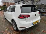 Volkswagen Golf 1.0 TSI Highline R-LINE-VIRTUAL-CLIMA, Auto's, Voorwielaandrijving, Gebruikt, Euro 6, Wit