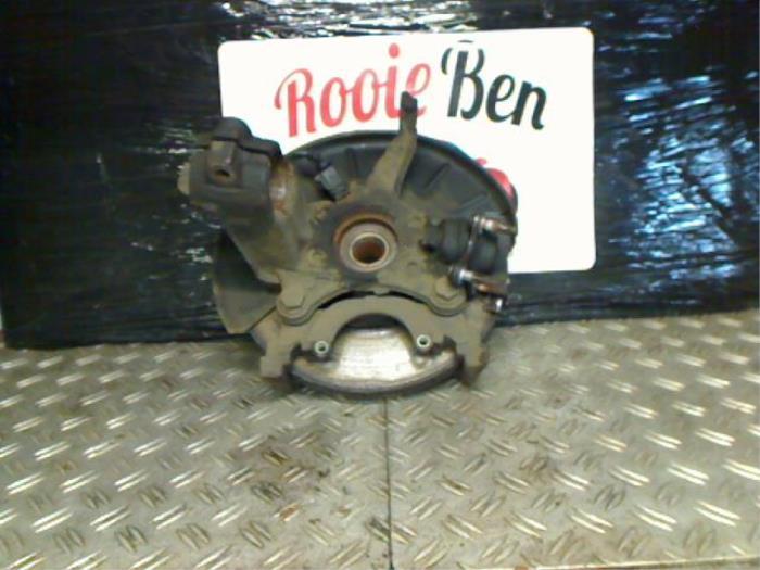 Fusee rechts-voor van een Volkswagen Golf, Gebruikt, -, Volkswagen, -