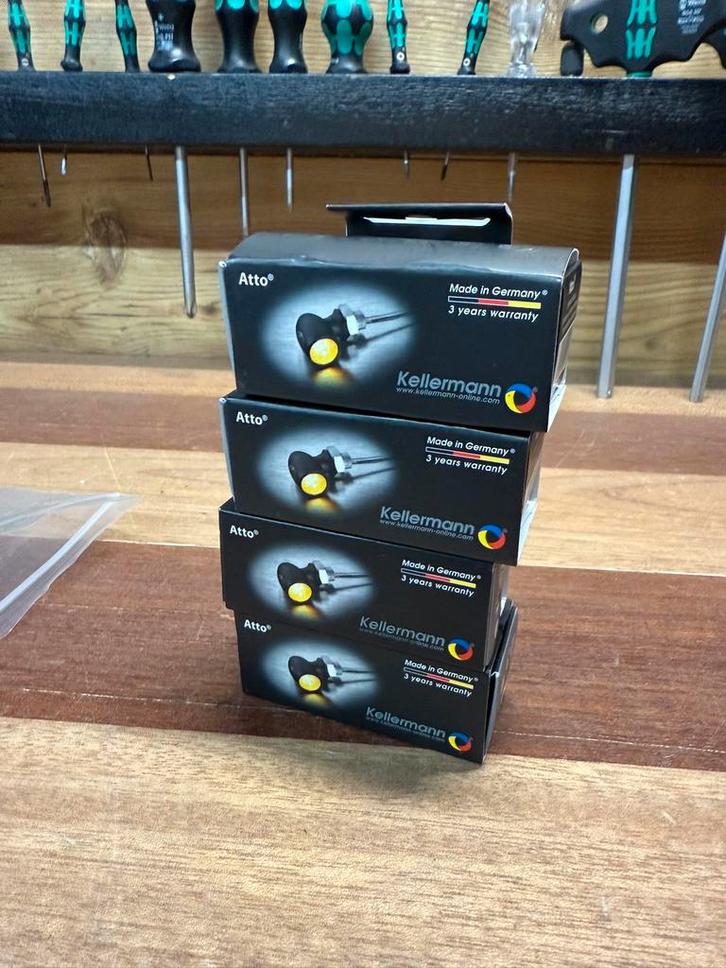Kellermann Atto LED knipperlichten 4 stuks, Motoren, Accessoires | Overige, Zo goed als nieuw, Ophalen of Verzenden