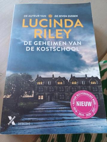 Lucinda Riley - De geheimen van de kostschool beschikbaar voor biedingen