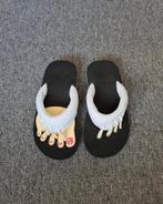 Zwart-Witte teenspreider-sandaal van Yoga Sandals, Ophalen of Verzenden, Zo goed als nieuw, Zwart