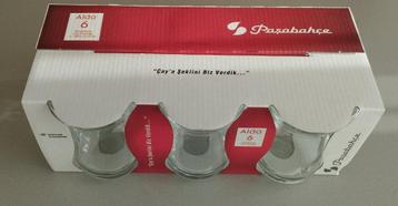 Mokken Longdrinkglazen Waterglazen Theeglazen beschikbaar voor biedingen