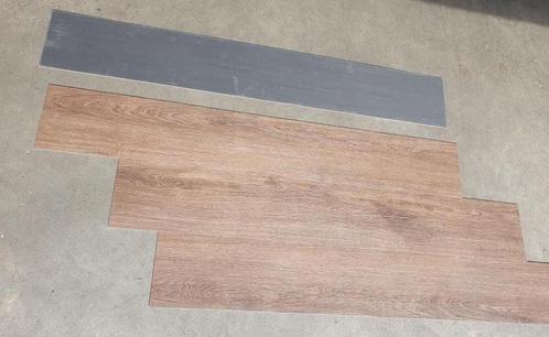 76 m2 plak Pvc vinyl plank. Colour 202-Deep Oak, Huis en Inrichting, Stoffering | Vloerbedekking, Nieuw, Laminaat, 75 m² of meer