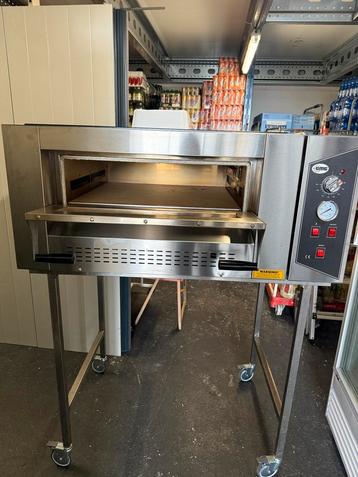 Pizza Oven gas 4 pizza 30 cm  90x110  te Huur beschikbaar voor biedingen