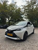 Toyota Aygo 1.0 VVT-i-x-fun te koop!, Auto's, Voorwielaandrijving, Stof, 0 kg, Wit