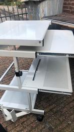 Te koop computer meubel ijzer, Ophalen of Verzenden, Gebruikt