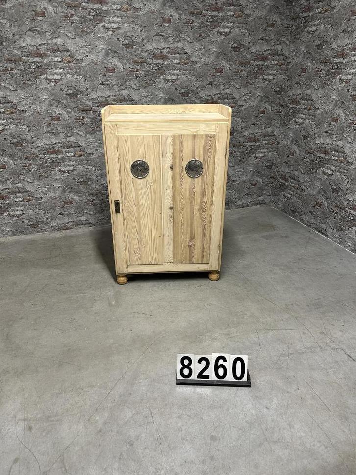 Antieke grenen broodkast nr8260, Antiek en Kunst, Antiek | Meubels | Kasten, Ophalen of Verzenden