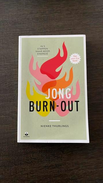 Jong Burn-out - Nienke Thurlings beschikbaar voor biedingen