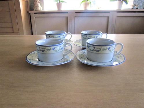 Johnson Bros la Rochelle 4 kop D8,5 H5,5cm schotels D15cm , Huis en Inrichting, Keuken | Servies, Zo goed als nieuw, Kop(pen) en/of Schotel(s)