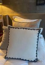 NIEUW! Elitis sierkussen kussen stonewashed linnen wit, Ophalen of Verzenden, Nieuw, Wit, Vierkant